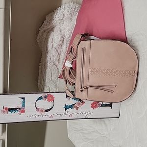 Large, attractive cross body or over the shoulder purse.